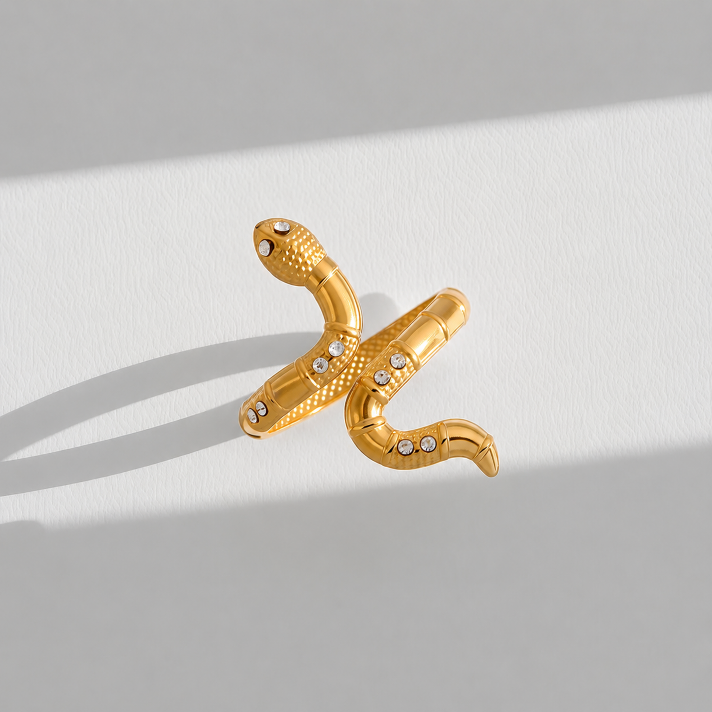 Serpent ring
